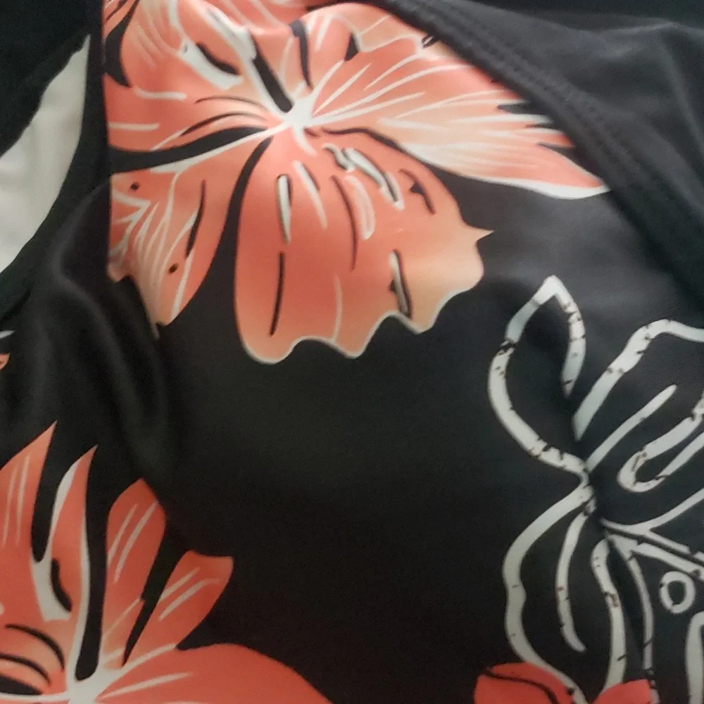 HOLIPICK 2 Piece Tankini Swimsuit - Picture 7 of 10